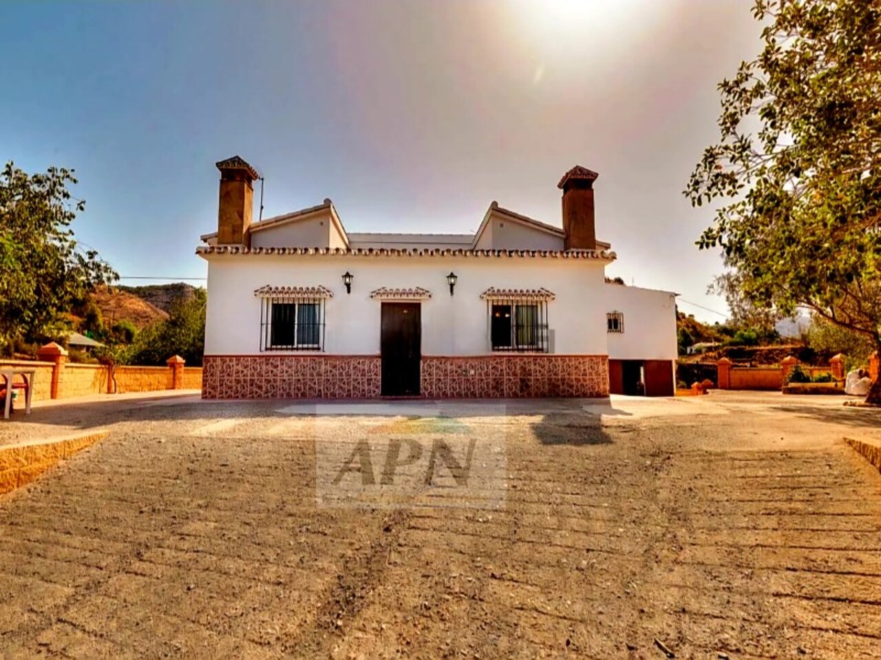 Property Image 3 Property Image 3