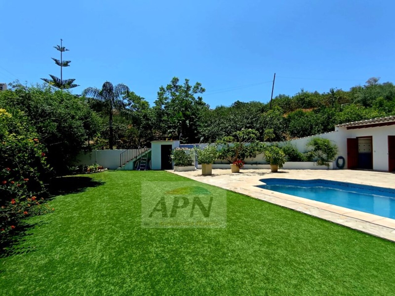 Property Image 3 Property Image 3