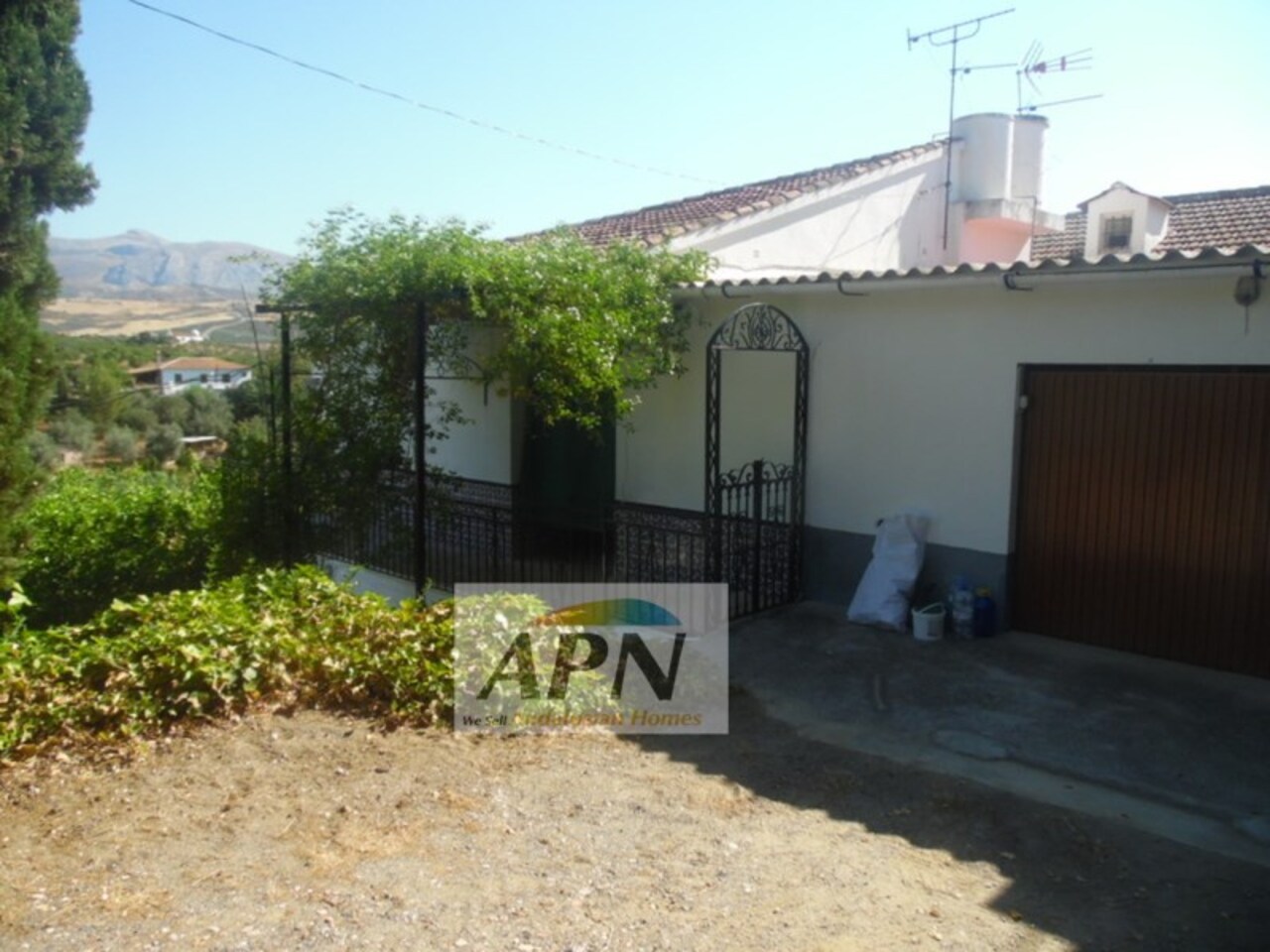 Property Image 4 Property Image 4