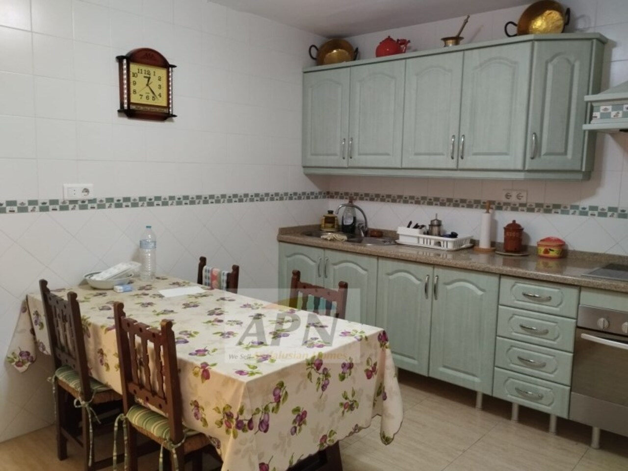4 Bedroom Town House for Sale in Carratraca