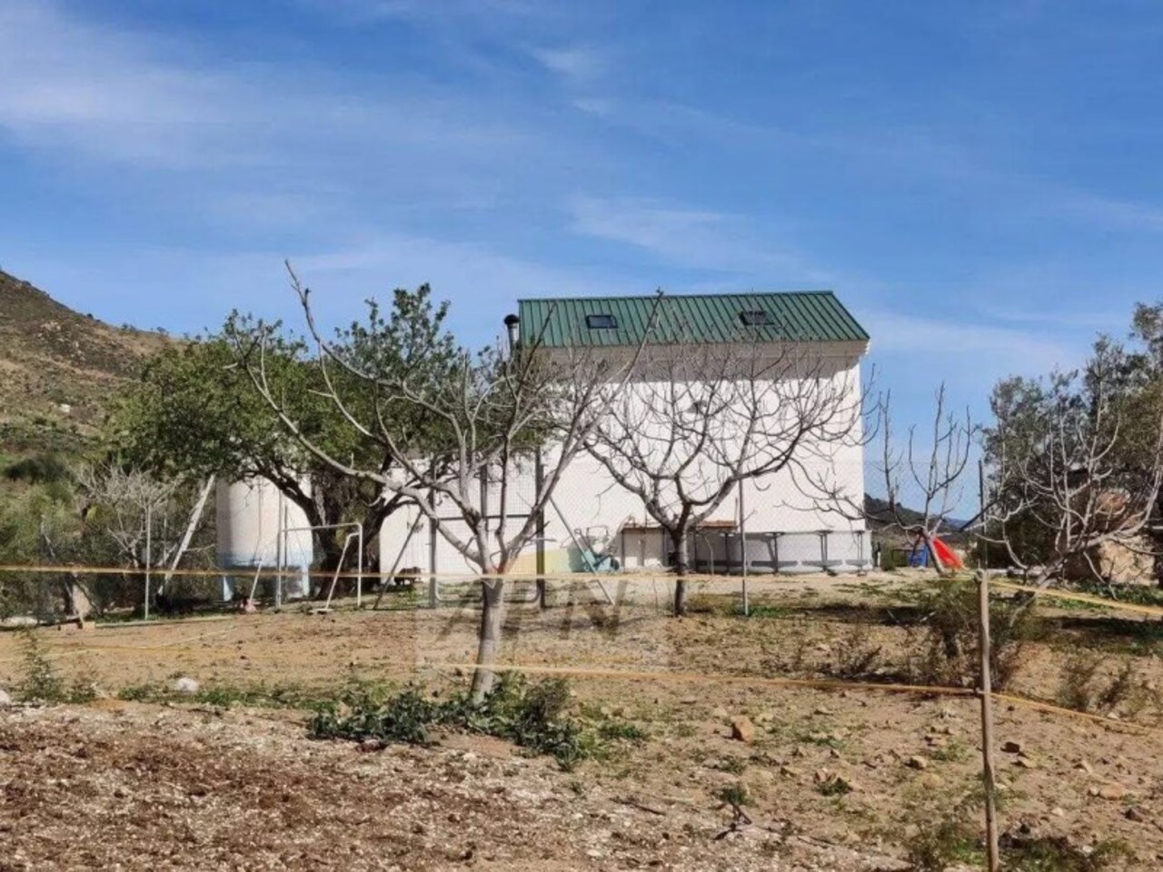 Property Image 4 Property Image 4